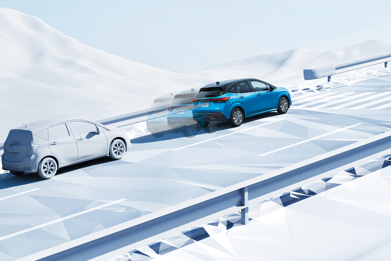 新型ノート e-POWER 4WDはさまざま路面状況下で力強く安定した快適な走りを実現する