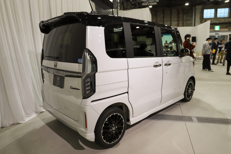 ホンダアクセスの純正アクセサリー装着車