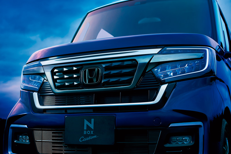 「フロントグリル」装着例