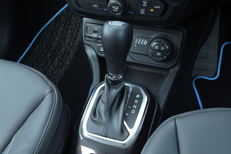 内装も標準モデルとほぼ変わりがない