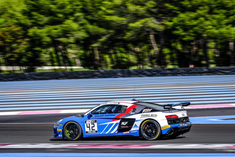 GT4レーシングシリーズではグレゴリー・ギルバート/ファビアン・ミッシェル組が3年連続でPro-Amクラスを制す