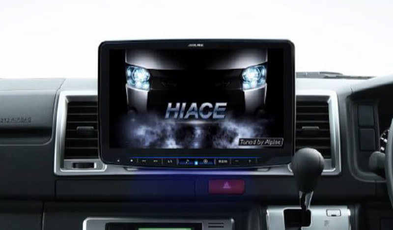 「フローティングビッグX“11”」（トヨタ・ハイエースH25/12 ～現在 XF11NX2 11型ディスプレイ）「KTX-XF11-HI-200-NR」（ハイエース専用取付けキット）