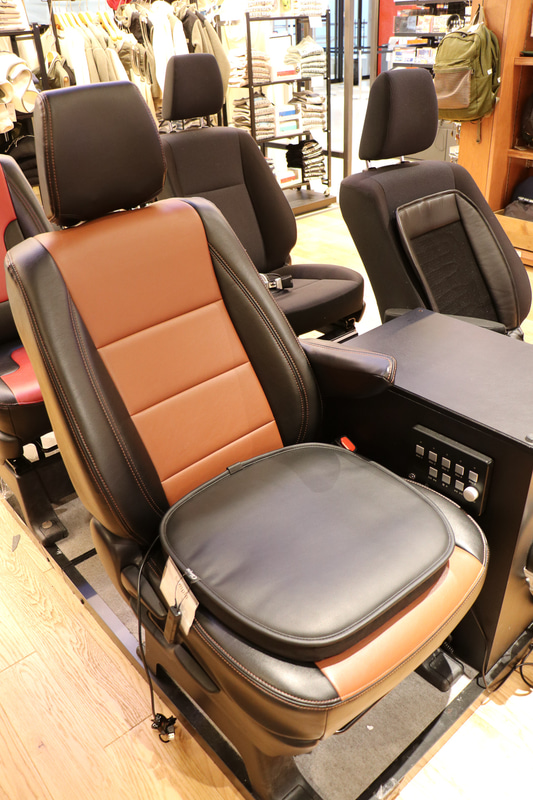 ポータブルヒータークッションは、最高60℃まで設定できる。参考価格は5500円