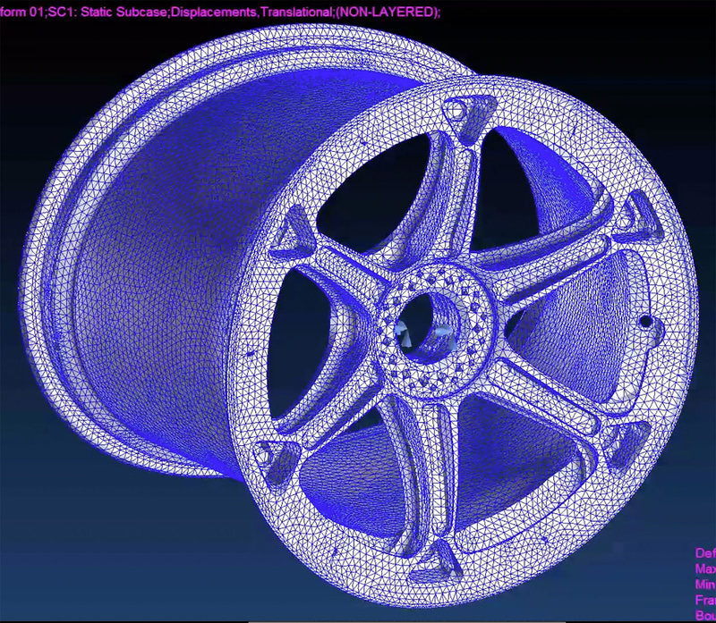 アルミ素材は製造方法や添加剤のチューニングによって性質が決まるので、レイズでは自社の基準に合うアルミ素材を用意して「安全であること」を確実なものとした後に、カッコよさや軽さなどを求めて開発を進めるという