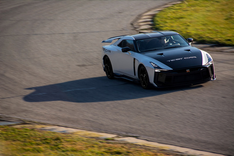 日産、イタルデザインと共同開発した「Nissan GT-R50 by Italdesign