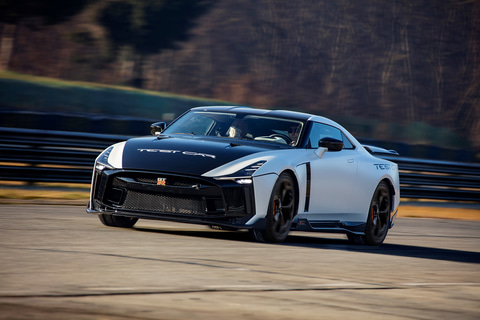 日産、イタルデザインと共同開発した「Nissan GT-R50 by Italdesign