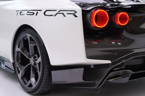 日産、イタルデザインと共同開発した「Nissan GT-R50 by Italdesign