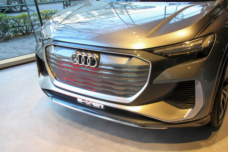 1階に展示されるQ4 Sportback e-tron concept