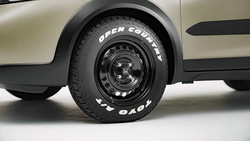 タイヤはTOYO TIREのOPEN COUNTRY A/Tplusを装着