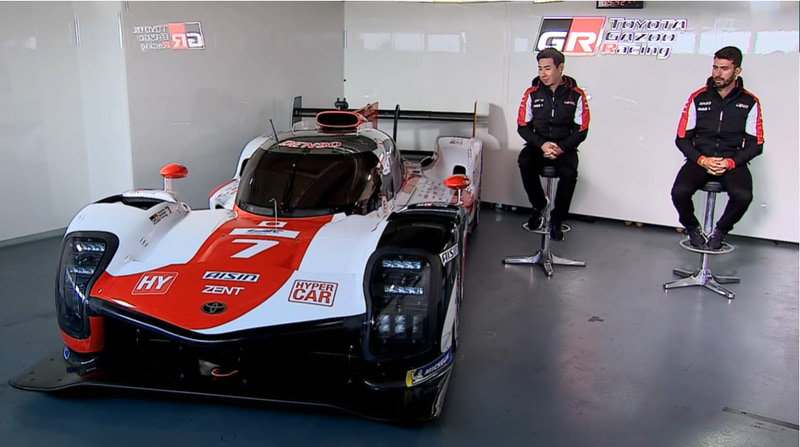 7号車の小林可夢偉選手とホセ・マリア・ロペス選手