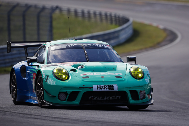 2019年ニュルブルクリンク24時間レースにて総合20位を獲得したポルシェ 911 GT3 R