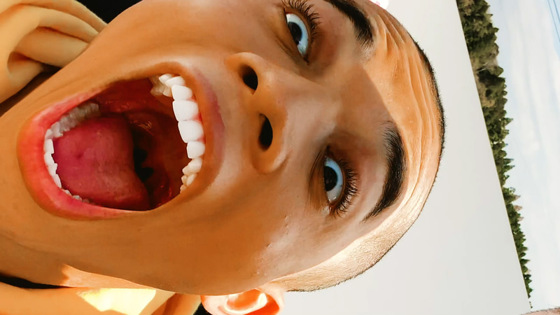 新型ヴェゼルのティザームービー