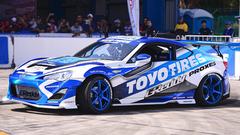 その他にも共同で仕上げたマシンには「ハイラックス」や「86」などイベントなどでよく見かけるマシンだらけ