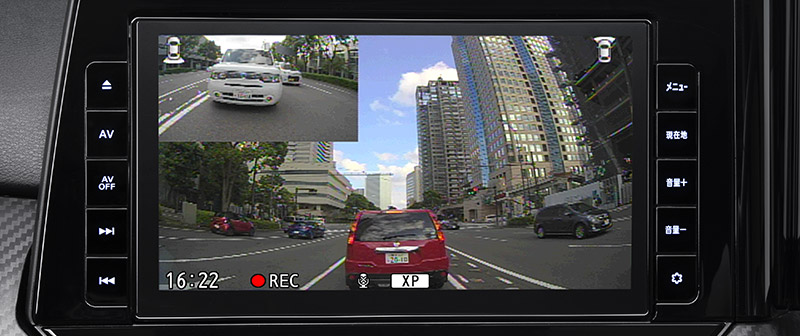 ドライビングレコーダーの録画再生が可能
