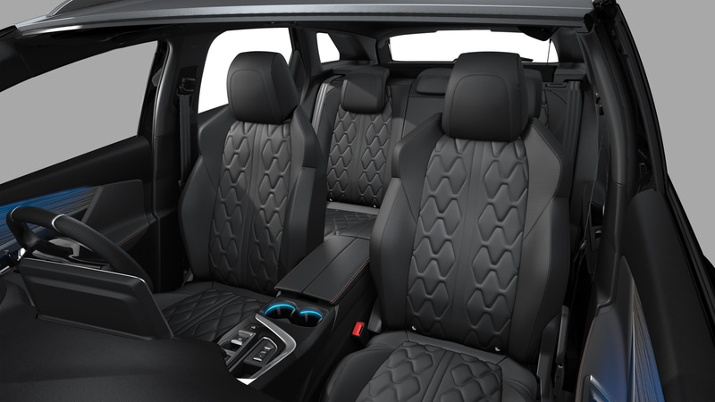 3008 GT HYBRID4およびGTにオプションのレザーパッケージ