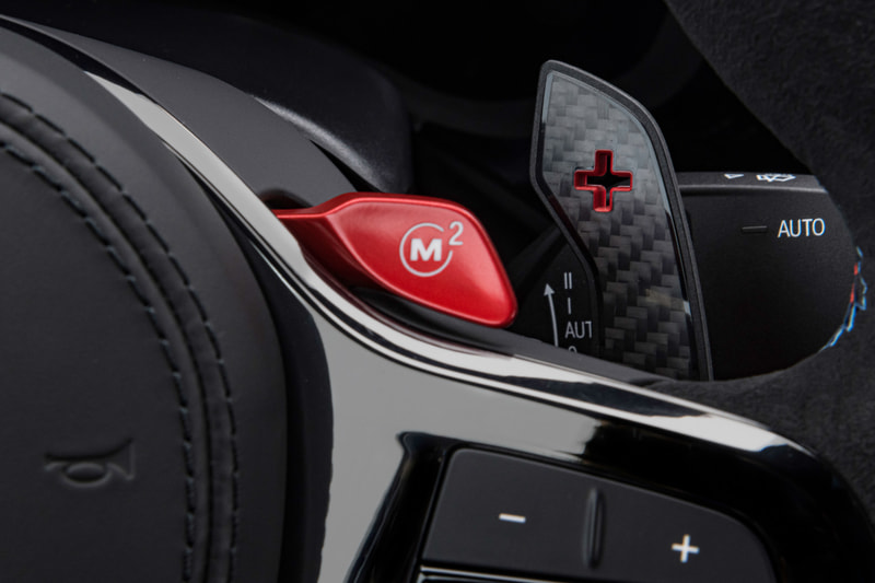 M5 CSのインテリア