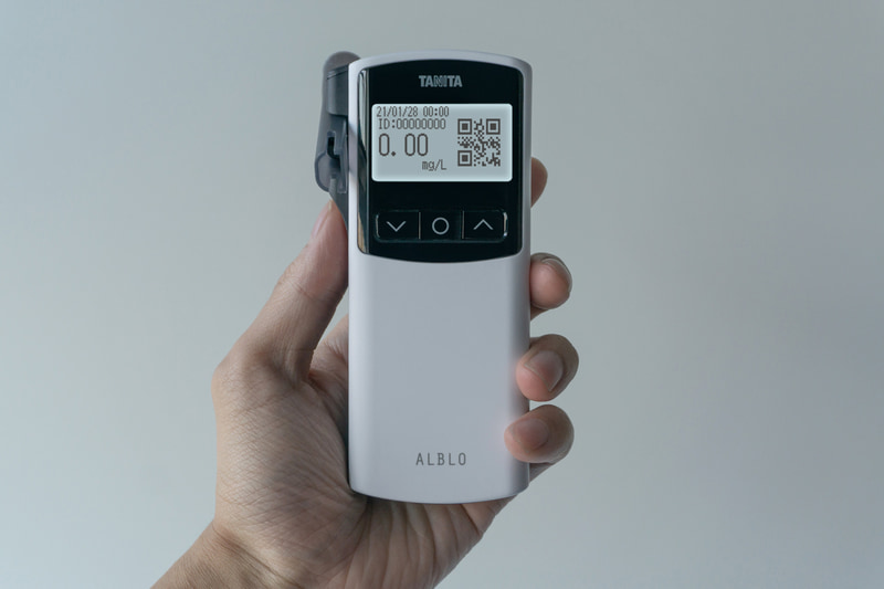 燃料電池式アルコール検知器「ALBLO FC-1500」