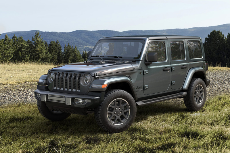 ラングラー・アンリミテッド 80thアニバーサリーエディション（4ドア）