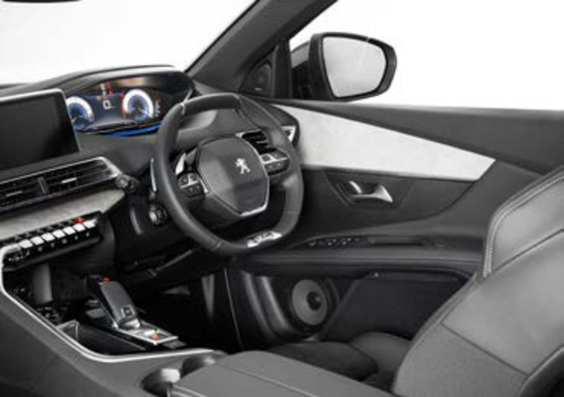 プジョー3008への装着イメージ