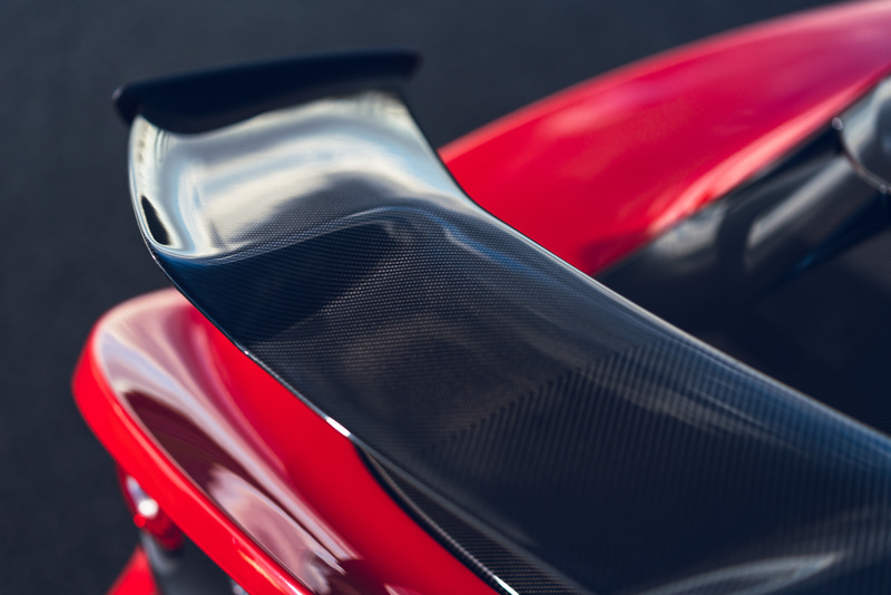 エキシージスポーツ 420 ファイナルエディションの室内