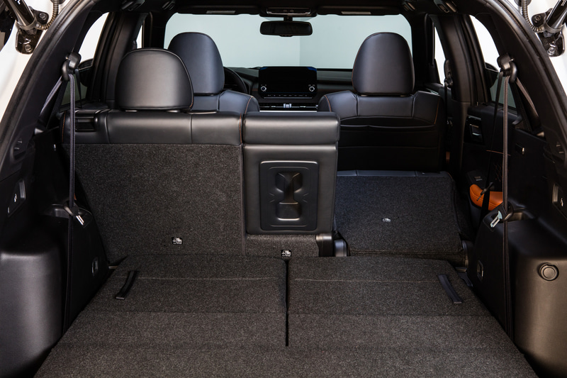 荷室空間のアレンジ