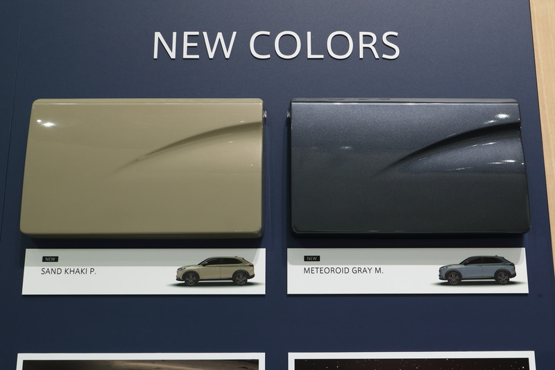 グレードごとのボディカラーやシート表皮、マテリアル