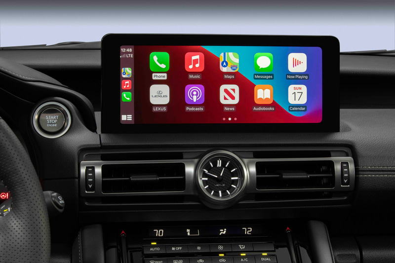 IS 500 F SPORT Performanceのインテリア