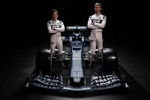 カシオ、F1スクーデリア・アルファタウリとコラボした高機能メタル