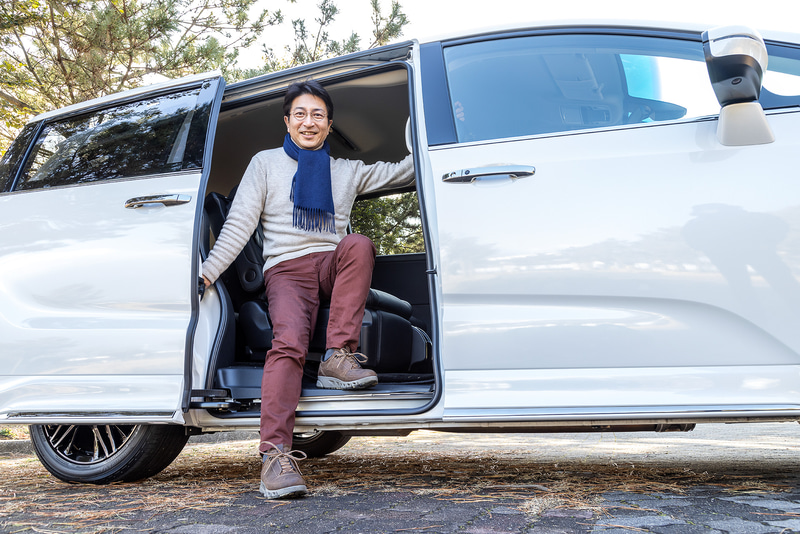 超低床プラットフォームによって乗降性にも優れる