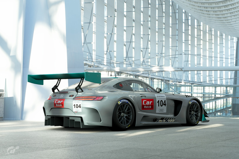 大会用に用意した「Car Watch号」(と心の中で呼んでいた)リバリー。メルセデス・ベンツなら車体色はシルバーでしょ! ネギ色の差し色入れちゃうでしょ! というオタク仕様