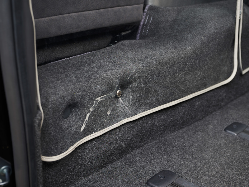 飛沫感染対策セパレータ（下部ボタン固定イメージ）