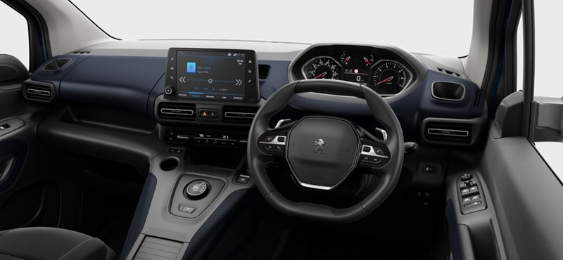 アリュールの内装（ブルー2トーン）