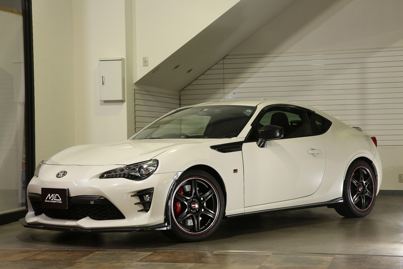 「RMP RACING R60」装着イメージ