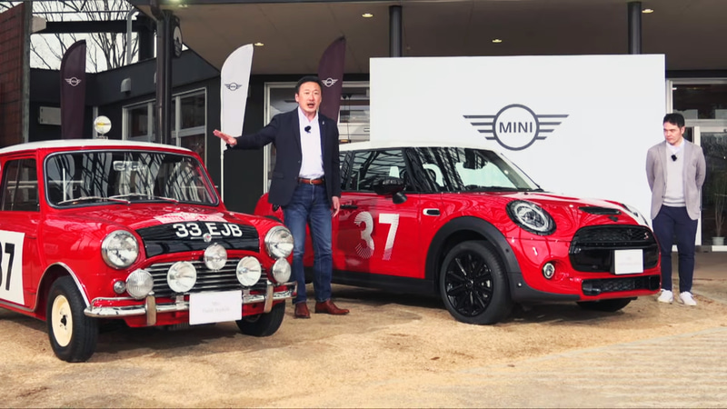 MINI パディ・ホプカーク・エディションを紹介するMINIディビジョン ナショナル・セールス・マネージャー 山口智之氏（左）とMINIディビジョン プロダクト・マネージャー 丹羽智彦氏（右）