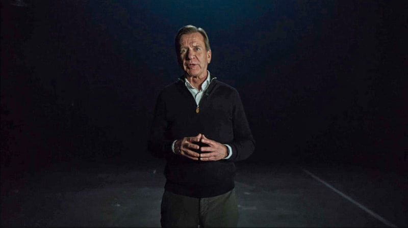 記者会見で説明するボルボ・カーズ 社長 兼 CEO ホーカン・サムエルソン氏