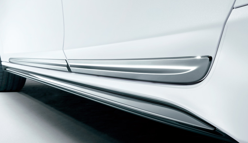 ドアロアガーニッシュ