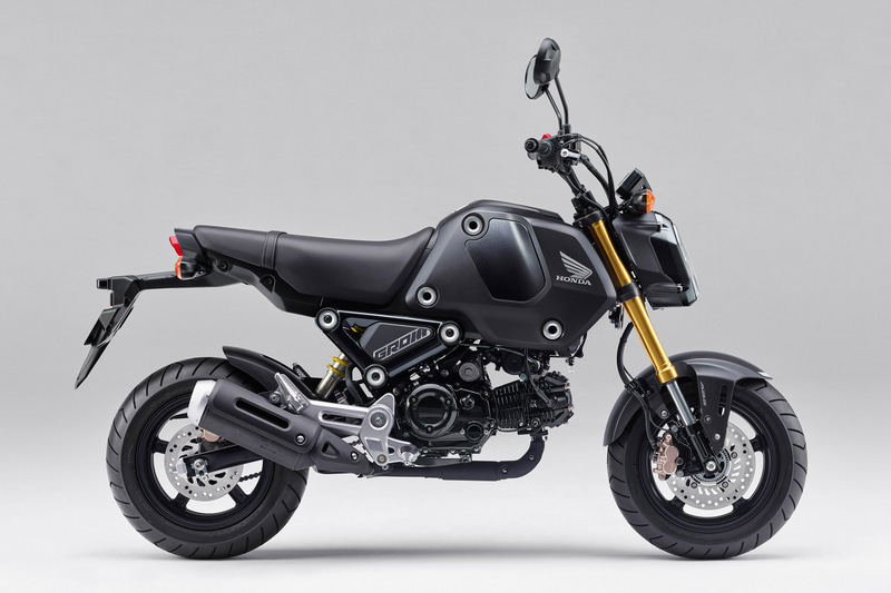 グロム（マットガンパウダーブラックメタリック）