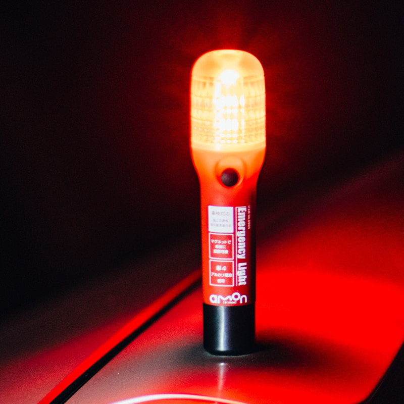 ボディに設置できるよう底面がマグネット付