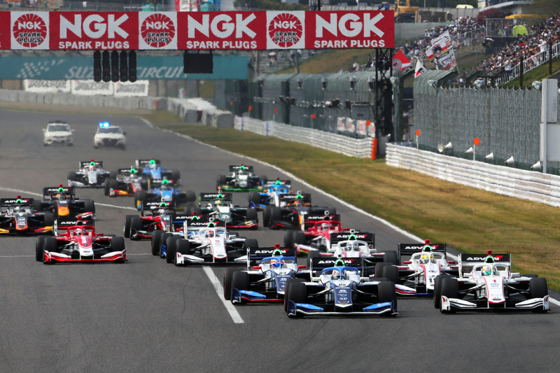 2019年のスーパーフォーミュラスタートシーン