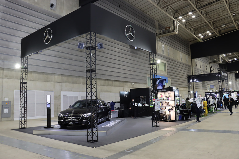 メルセデス・ベンツブース