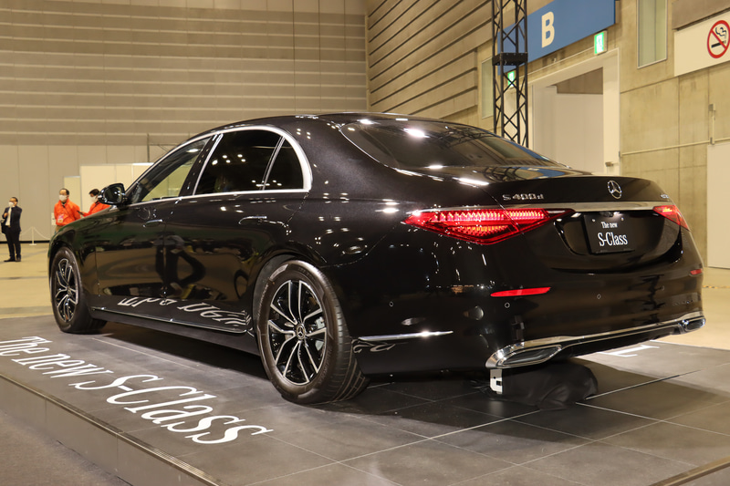 S 400 d 4MATIC ロング