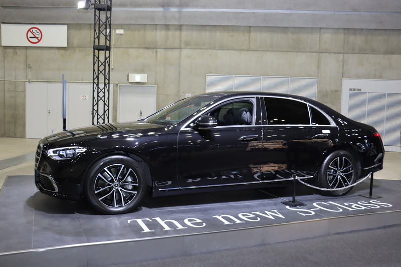 S 400 d 4MATIC ロング