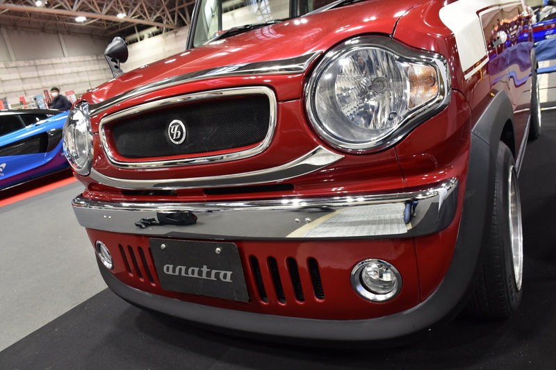 今回実車として初めてのカスタムショー出展となったユアブランドの「anatora（アナトラ）」