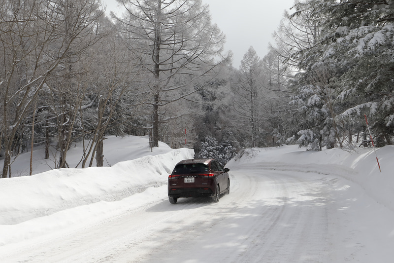 雪の山道でも意外と燃費はわるくなかった