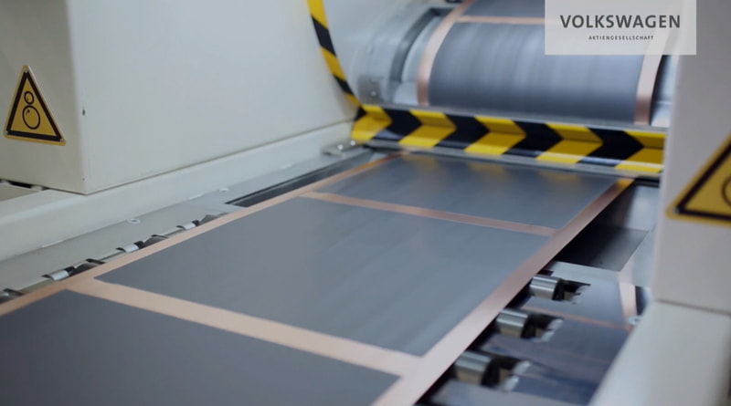 ザルツギッターの工場でのバッテリー製造の様子