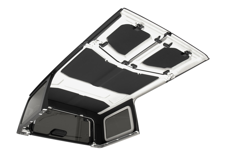 断熱効果と保温効果を持つMopar製ハードトップヘッドライナー