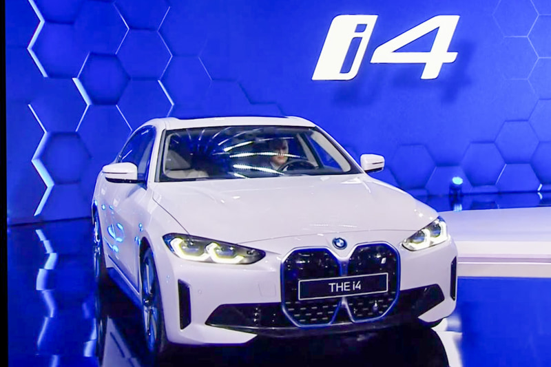 BMWの新型EV「i4」