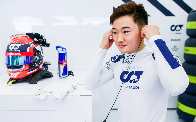 バーレーンでテストに挑む角田裕毅選手　（C）Getty Images / Red Bull Content Pool