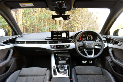 試乗インプレ】“アウディの王道”A4ディーゼル「A4 アバント 40 TDI