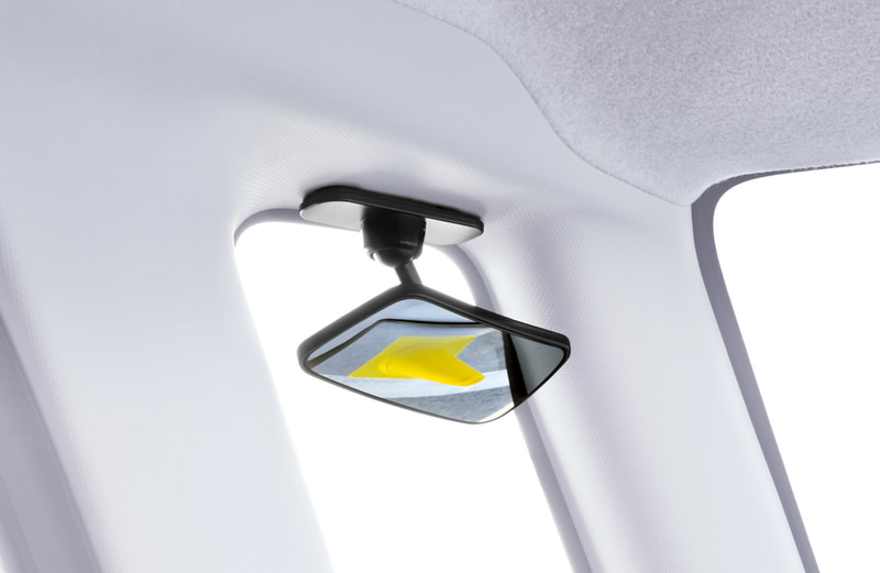 フロント クォーターガラスに取り付ける場合